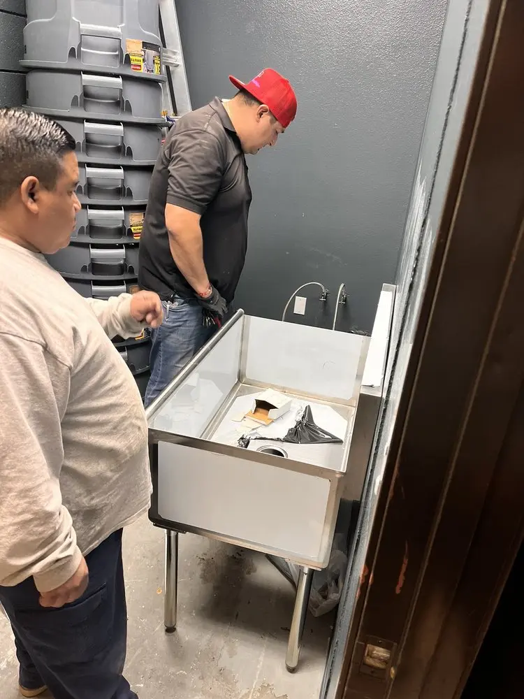 Commercial plumbing and sink installation in Cedarwood